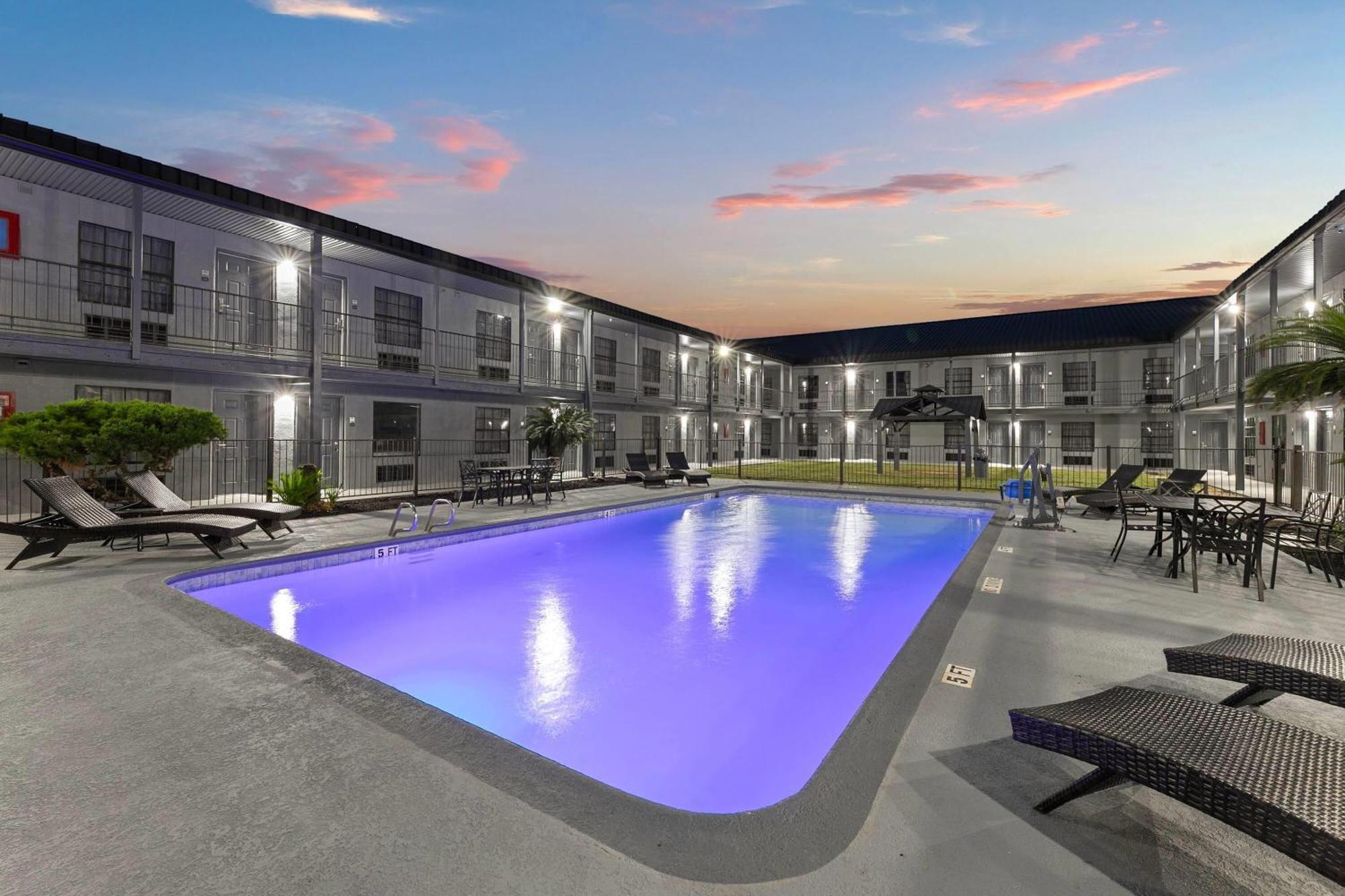 Days Inn By Wyndham San Antonio Near Lackland Afb Exterior foto